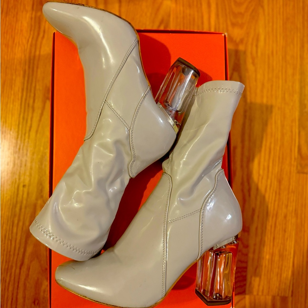 Gray square toe Dress Bootie